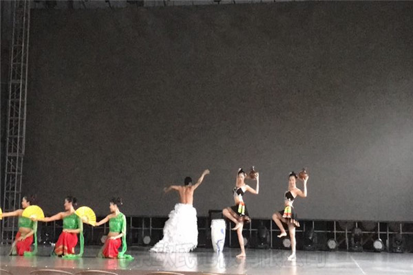 _(ti)z--ɽĻl(f)չ޹˾<<ļ>>Ҽ̖(ho)^ɹ